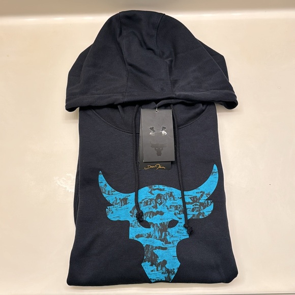 Under Armour Men's Rock Short Sleeve Hoodie - Picture 9 of 9